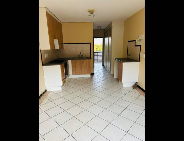 0 BEDROOM APARTMENT FOR SALE IN NOORDWYK